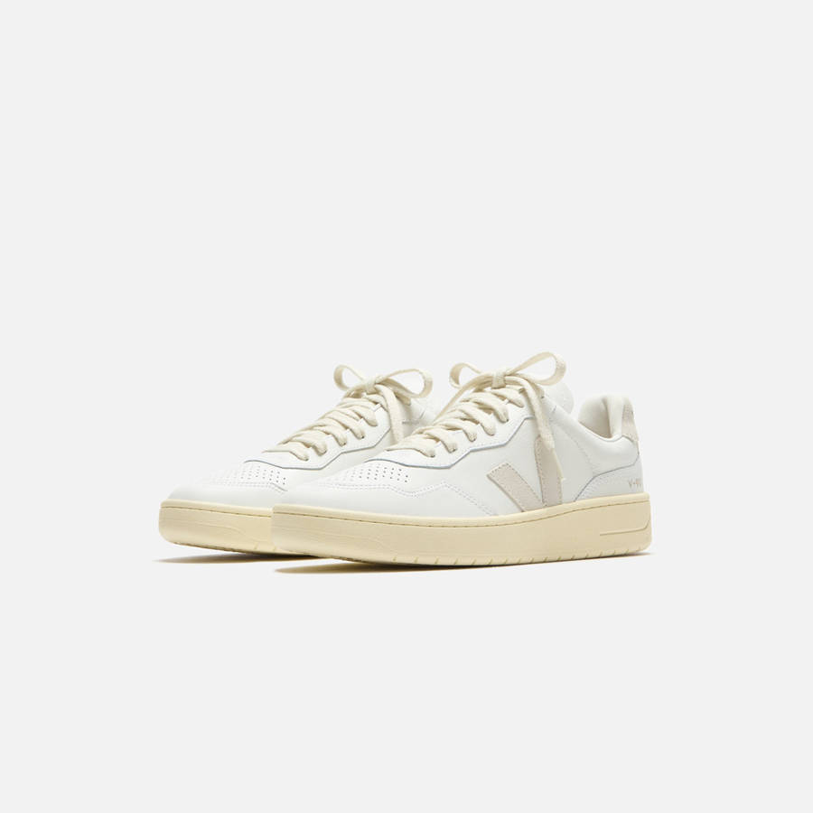 White / Beige Men Kith Veja V-90 Sneakers | 6045-XVIWB