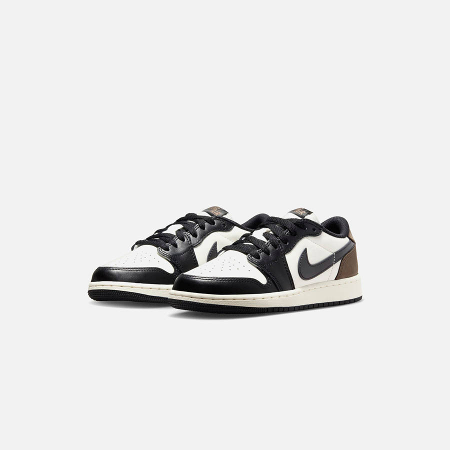 White / Black Kids' Kith Jordan GS Air Jordan 1 Low OG Sneakers | 9320-RMPWQ