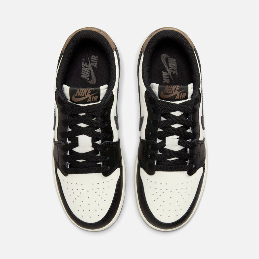 White / Black Kids' Kith Jordan GS Air Jordan 1 Low OG Sneakers | 9320-RMPWQ