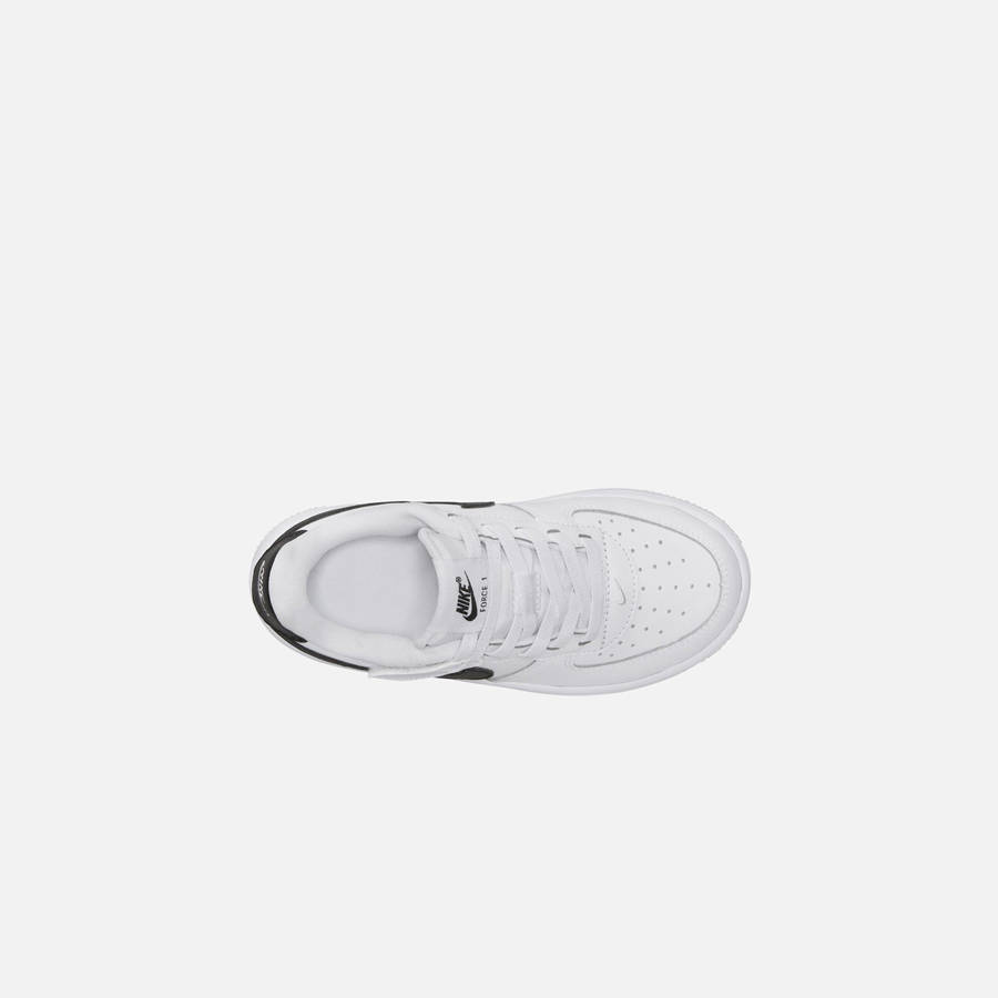 White / Black Kids' Kith Nike PS Force 1 Low Easyon Sneakers | 0956-FKWXT