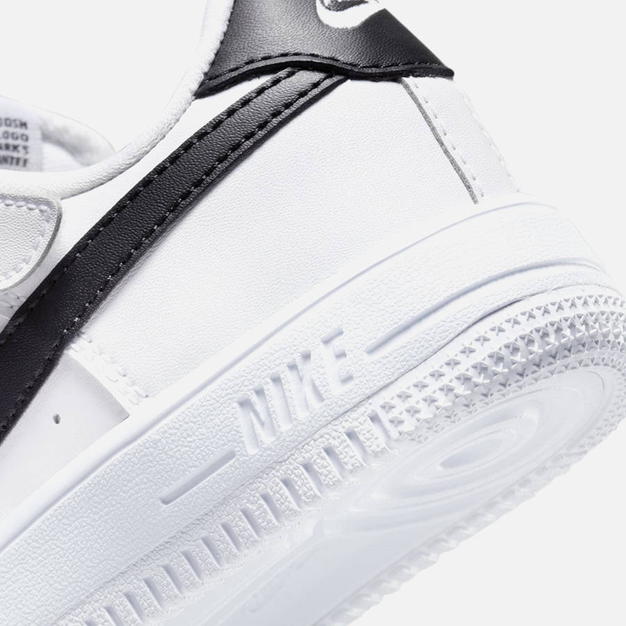 White / Black Kids' Kith Nike PS Force 1 Low Easyon Sneakers | 0956-FKWXT