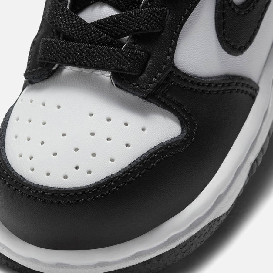 White / Black Kids' Kith Nike TD Dunk Low Sneakers | 4670-NTMFW