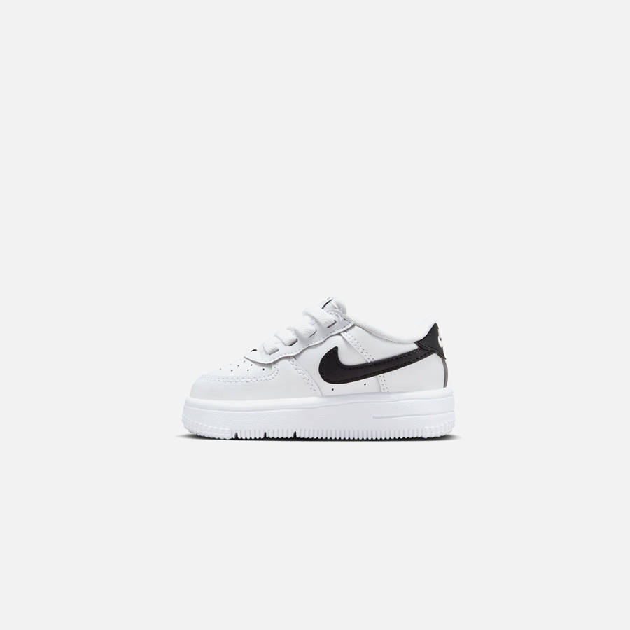 White / Black Kids' Kith Nike TD Force 1 Low Easyon Sneakers | 8961-IUWTL