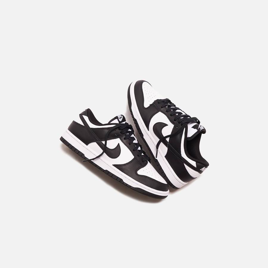 White / Black Women Kith Nike Dunk Low Retro Shoes | 4370-CZPUY
