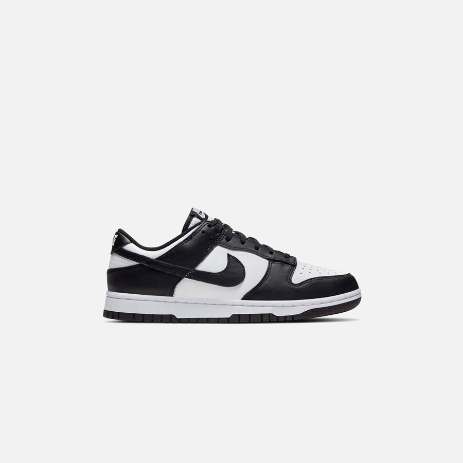 White / Black Women Kith Nike WMNS Dunk Low Shoes | 9271-BJZSR