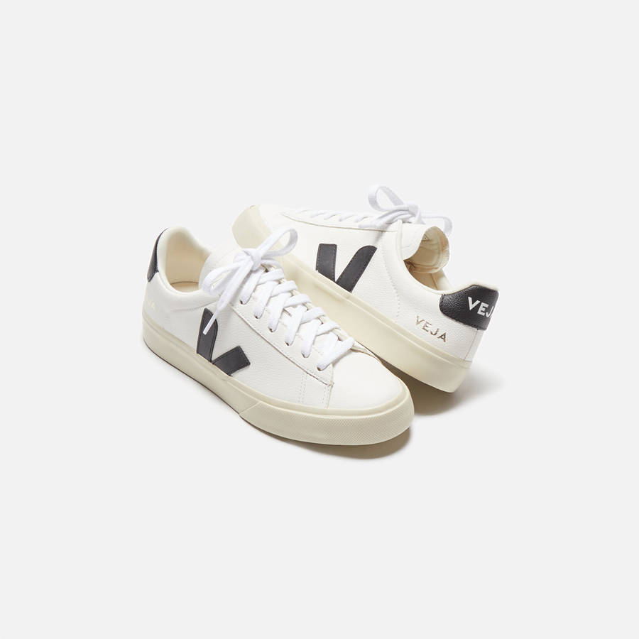 White / Black Women Kith Veja WMNS Campo Sneakers | 3028-ENGIB