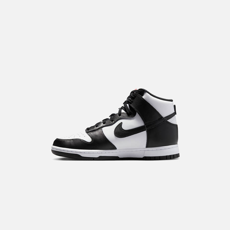 White / Black / Red Women Kith Nike WMNS Dunk High Sneakers | 4278-CMSAX