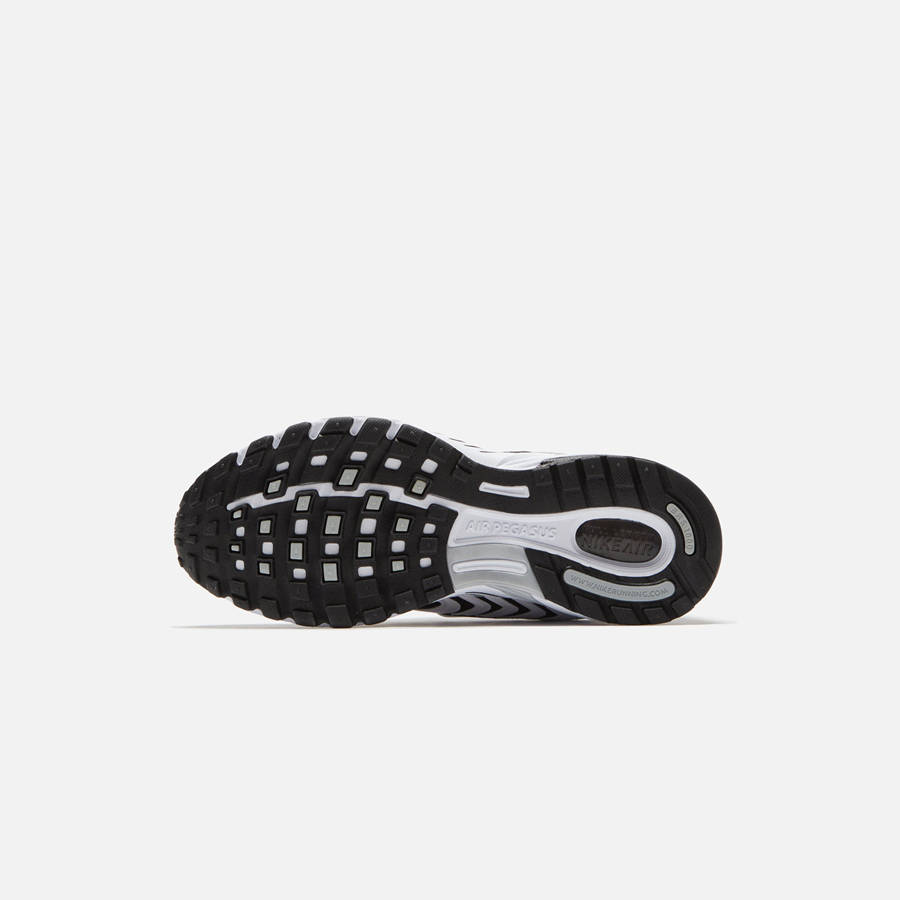 White / Black / Silver Women Kith Nike Air Pegasus 2K5 Sneakers | 9572-BHEUG