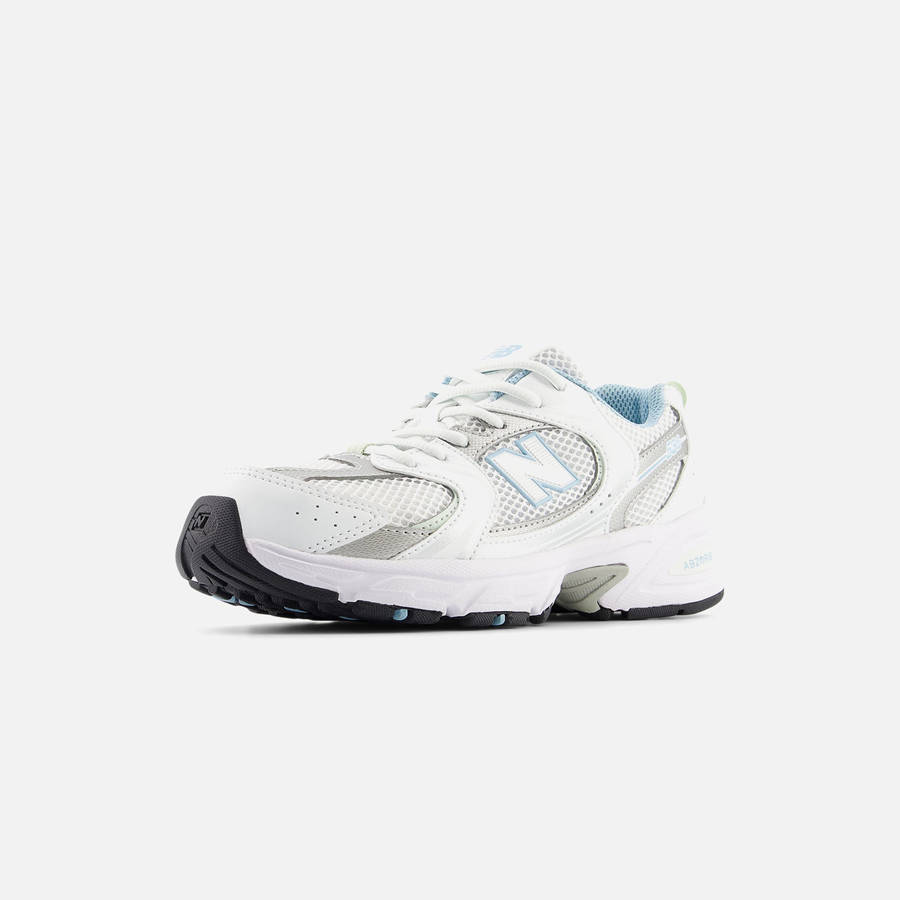White / Blue Kids' Kith New Balance GS 530 Sneakers | 6081-CKGPF
