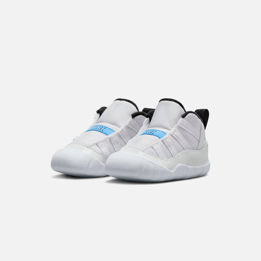 White / Blue / Black Kids' Kith Jordan Crib Bootie Air Jordan 11 Retro Sneakers | 5760-CHDVL