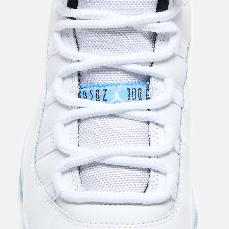 White / Blue / Black Men Kith Jordan Air Jordan 11 Retro Sneakers | 9651-ZCTKL