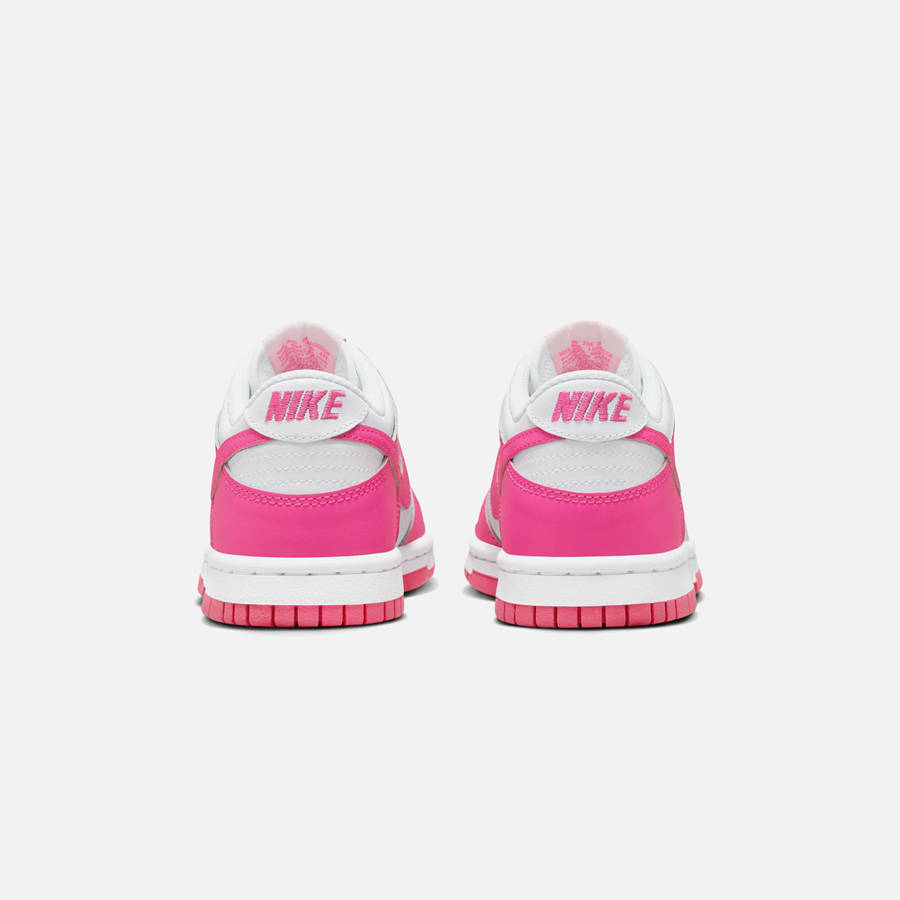 White / Fuchsia Kids' Kith Nike GS Dunk Low Sneakers | 4580-ADMBF