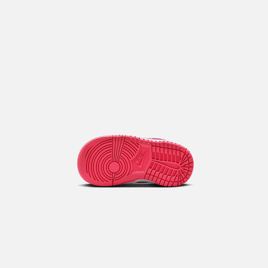 White / Fuchsia Kids' Kith Nike TD Dunk Low Sneakers | 8973-UIMHQ