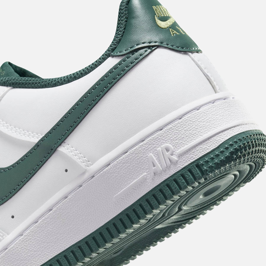 White / Green Kids' Kith Nike GS Air Force 1 Sneakers | 4395-PSULZ