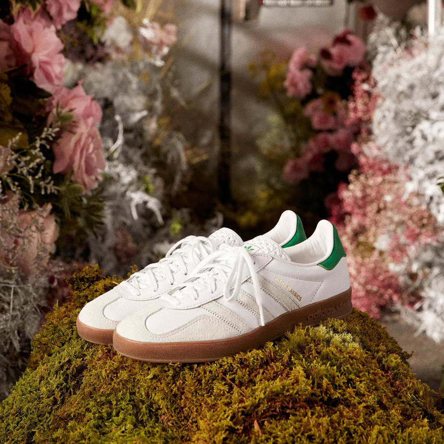 White / Green Women Kith Classics for adidas Originals Gazelle Indoor Sneakers | 2703-NIAQW