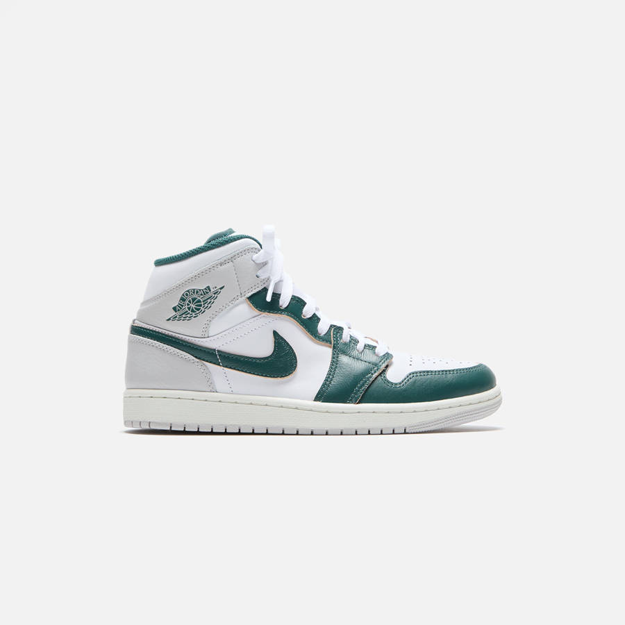White / Green / Grey Men Kith Jordan Air Jordan 1 Mid SE Sneakers | 6583-XIDFC