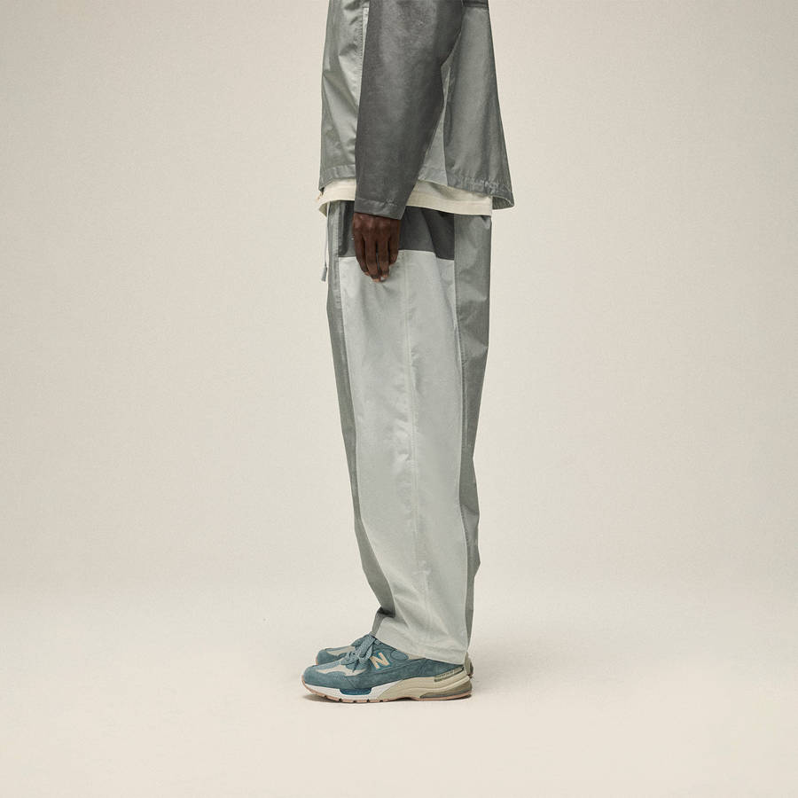 White / Grey Men Kith Color-Blocked Belted Callum Pants | 7562-RXJLI