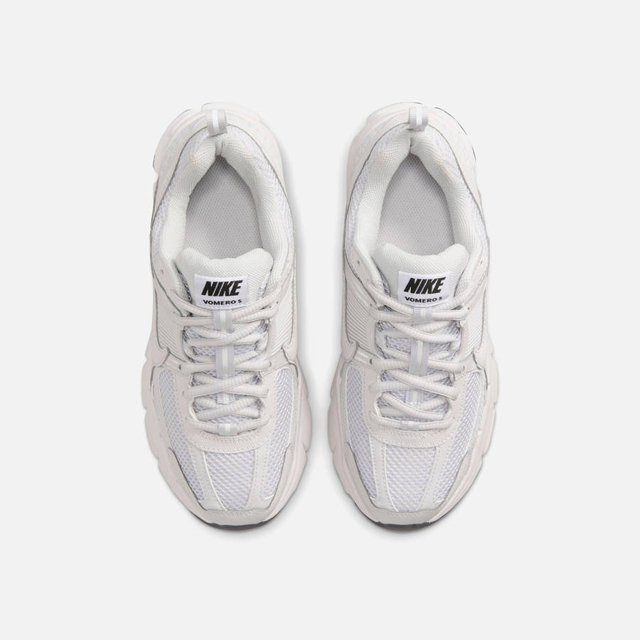 White / Grey / Black Kids' Kith Nike GS Zoom Vomero 5 Sneakers | 8504-PZYHN