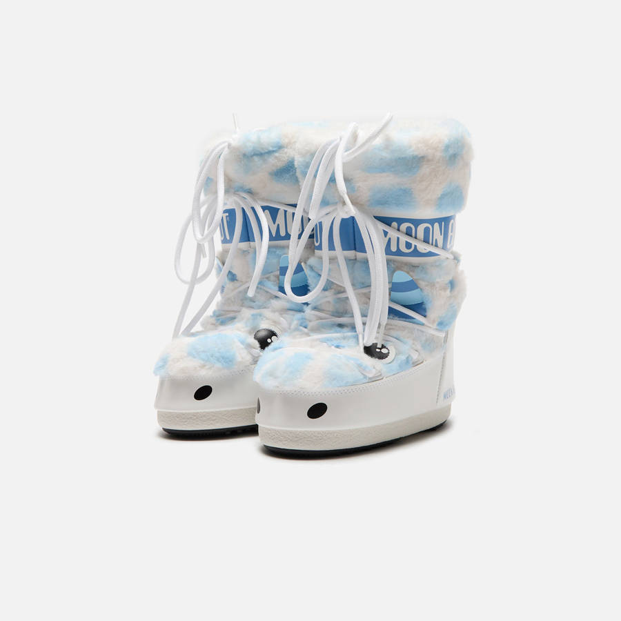 White / Light Blue Kids' Kith Moon Icon Yeti Boots | 0872-NXYPC