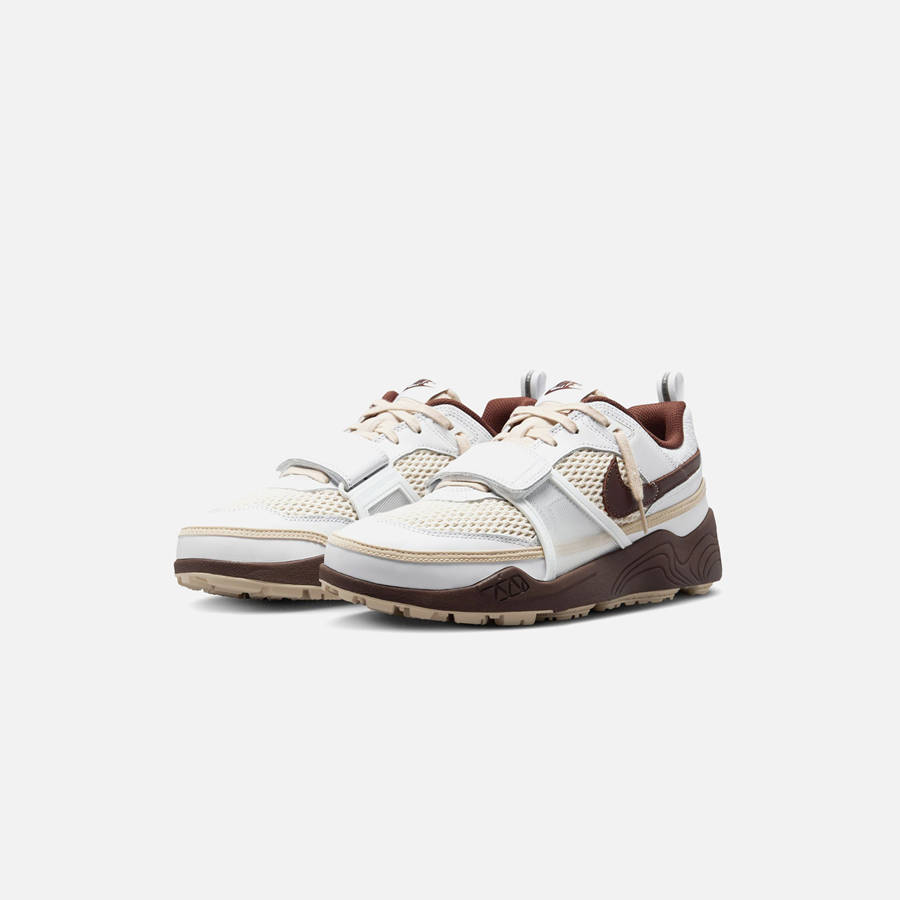 White / Light Chocolate Men Kith Nike x Travis Scott Jumpman Jack Zoom Field Jaxx Sneakers | 6283-ZGUXR