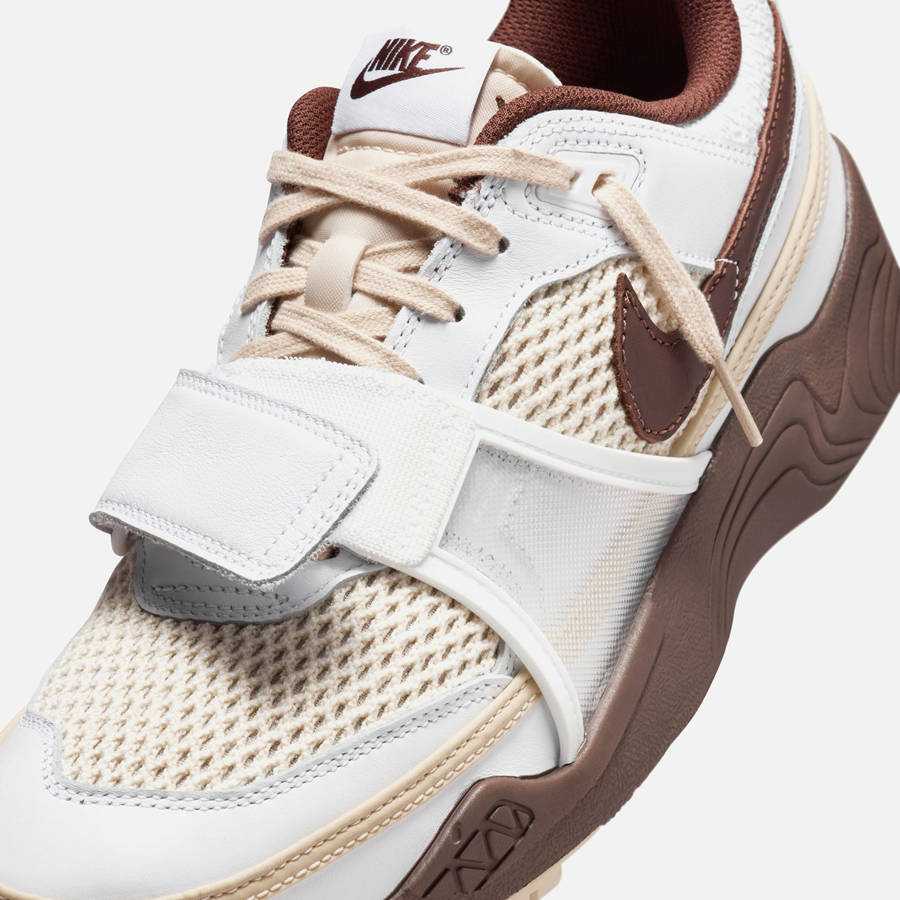 White / Light Chocolate Men Kith Nike x Travis Scott Jumpman Jack Zoom Field Jaxx Sneakers | 6283-ZGUXR