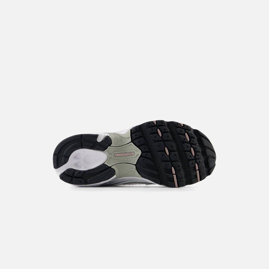 White / Pink Kids' Kith New Balance PS 530 Sneakers | 7140-BGMLU