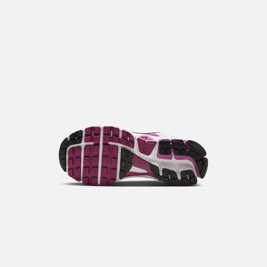 White / Platinum / Silver / Blue Kids' Kith Nike GS Vomero 5 Sneakers | 0457-VDHOS