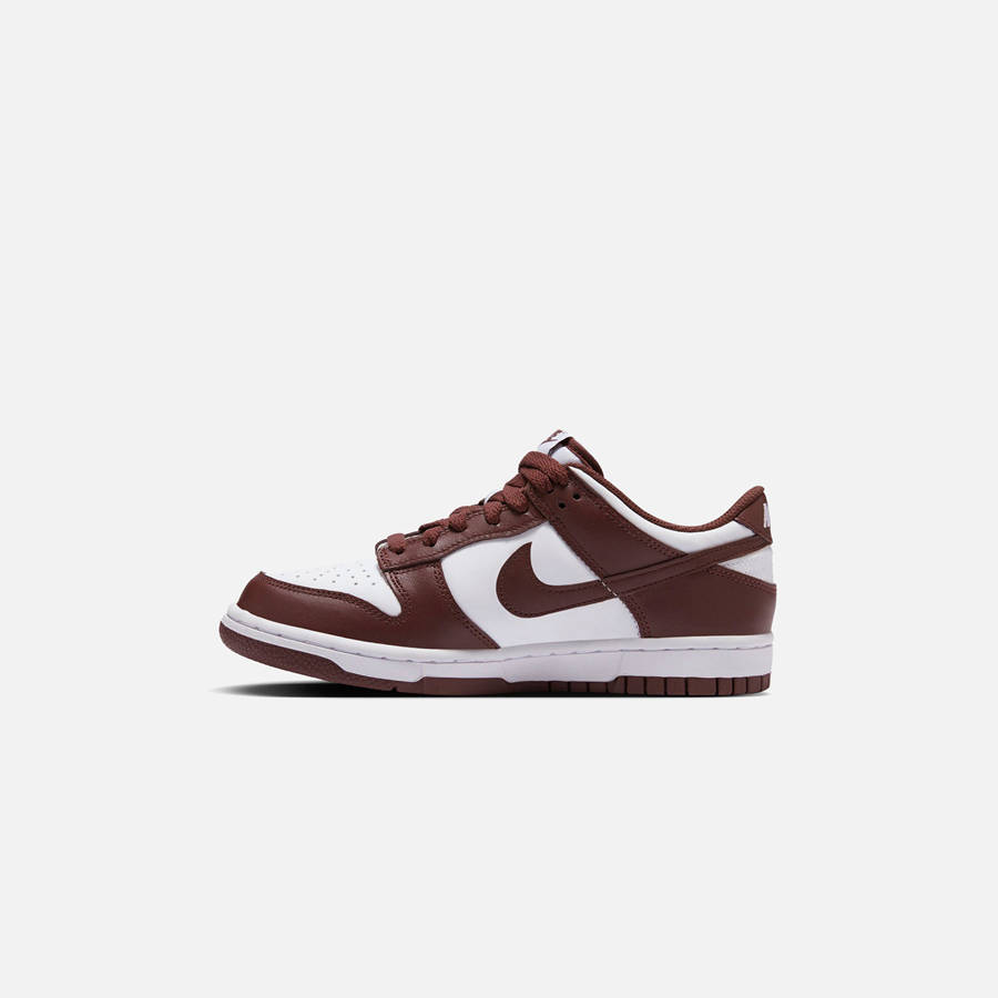 White / Red Kids' Kith Nike GS Dunk Low Sneakers | 4207-GCRLS