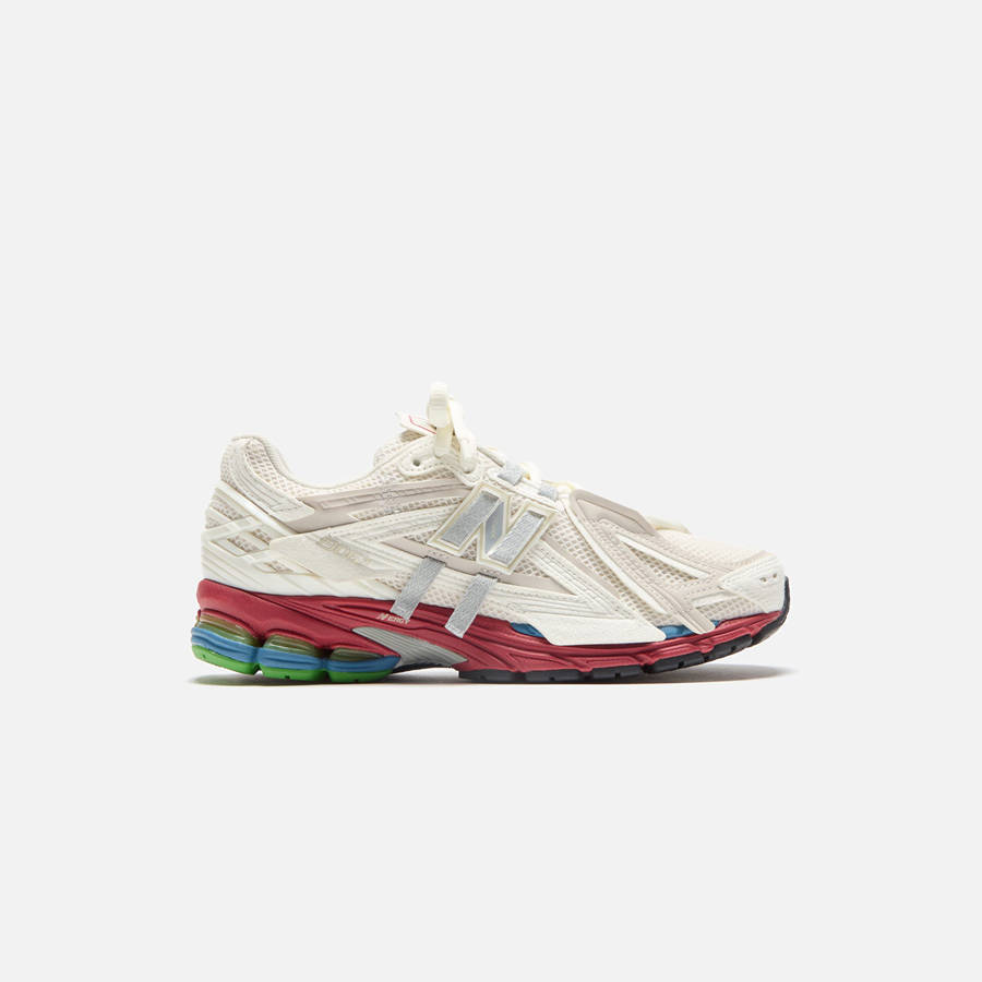 White / Red Men Kith New Balance 1906A Sneakers | 0736-VXGIU