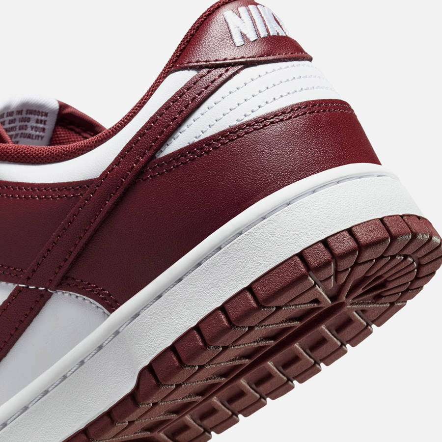 White / Red Men Kith Nike Dunk Low Retro Sneakers | 1740-BVOSJ