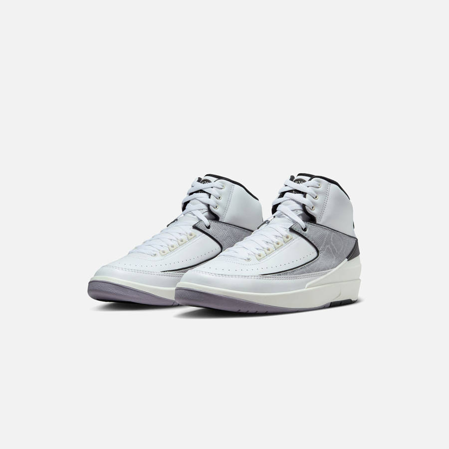 White / Red / Black / Grey Men Kith Jordan Air Jordan 2 Retro Sneakers | 1509-PHSNJ