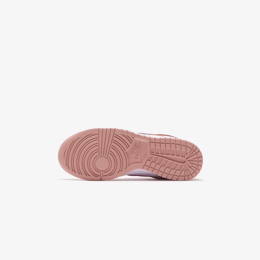 White / Rose Women Kith Nike WMNS Dunk Low Sneakers | 5764-DRYPQ