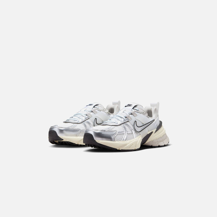White / Silver Women Kith Nike WMNS V2K Runtekk Sneakers | 2739-LYFZM