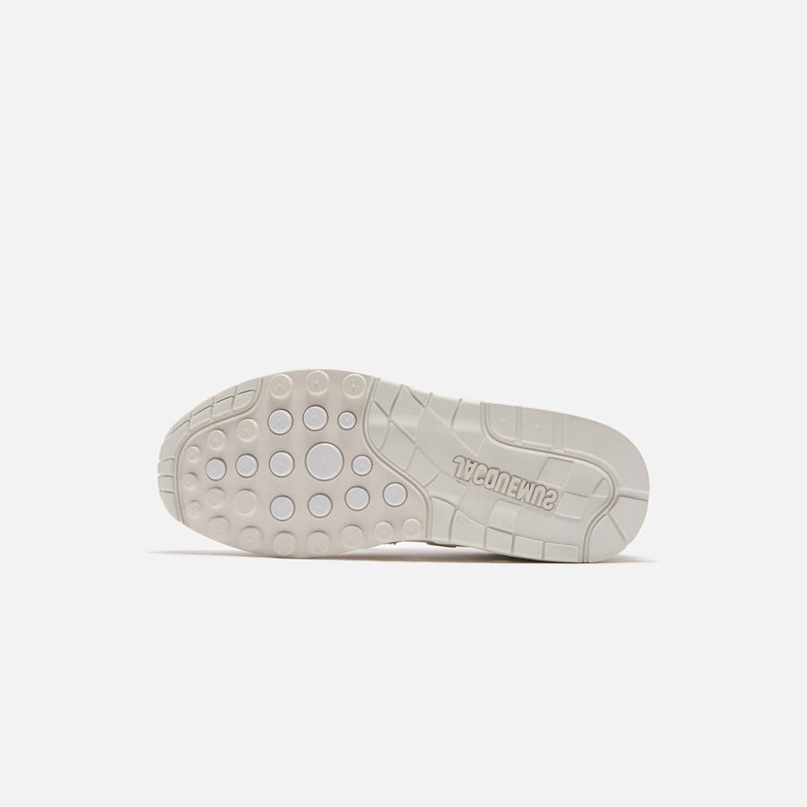White / Silver Women Kith Nike x Jacquemus WMNS Air Max 1 SP Sneakers | 8051-OUYZS