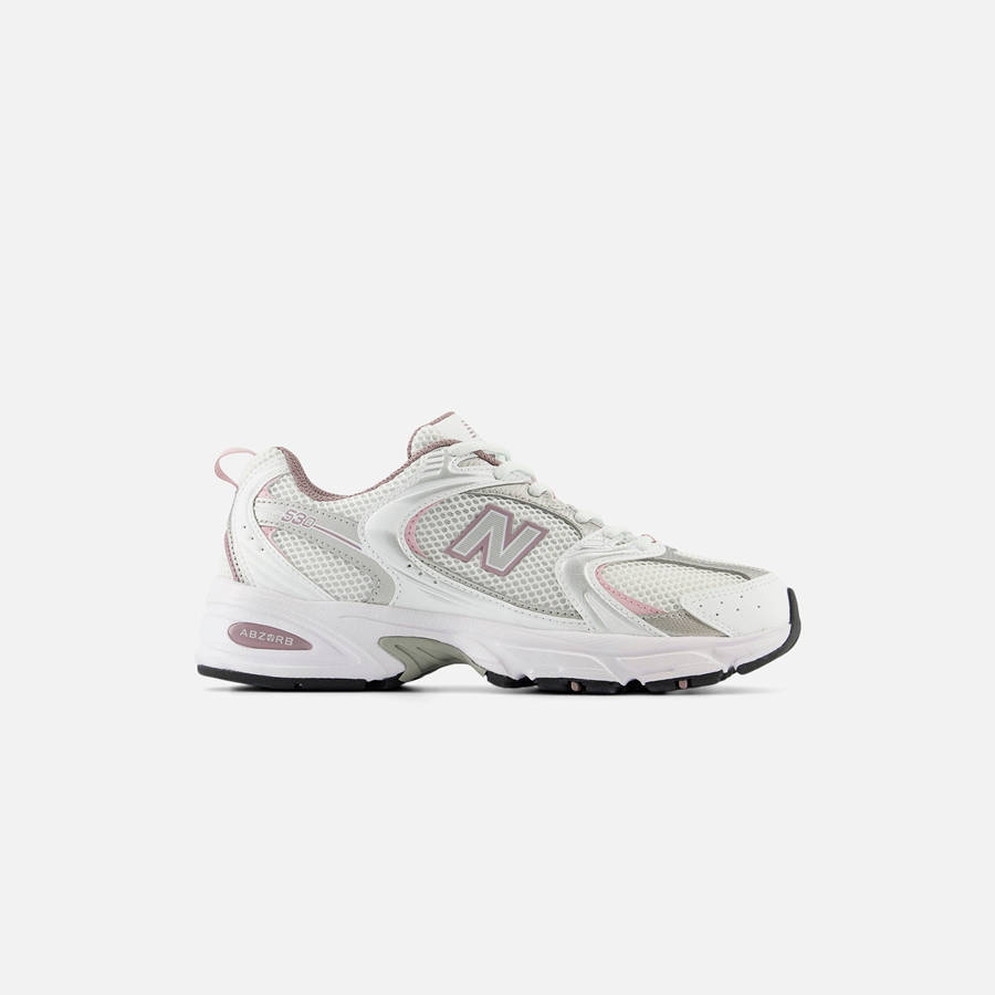 White / Silver / Burgundy / Pink Men Kith New Balance 530 Sneakers | 2874-WZLTM
