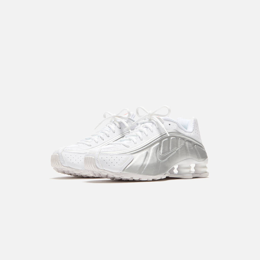 White / Silver / Orange Women Kith Nike WMNS Shox R4 Sneakers | 9146-RGQWN